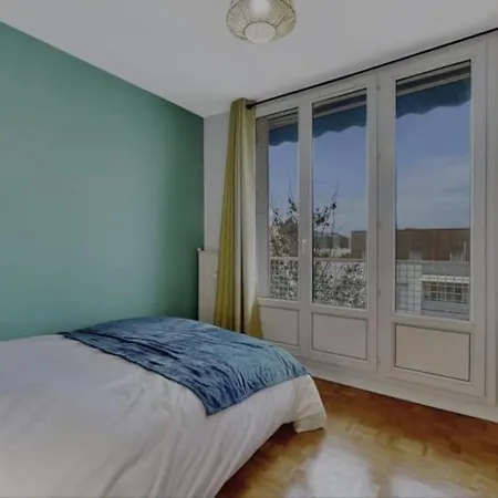 Appartement Neuf Pour 6, Parking Et Box, Au Calme Villeurbanne Esterno foto