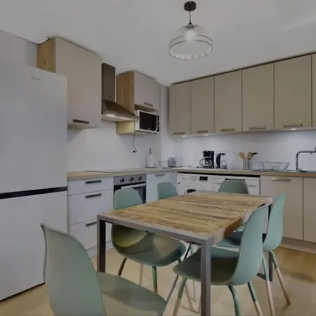 Appartement Neuf Pour 6, Parking Et Box, Au Calme Villeurbanne Esterno foto