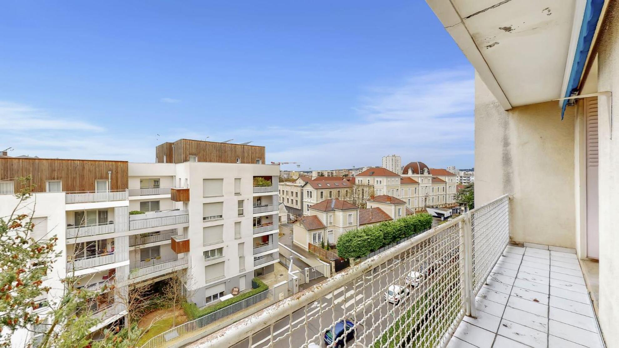 Apartment Neuf Pour 6, Parking Et Box, Au Calme Villeurbanne